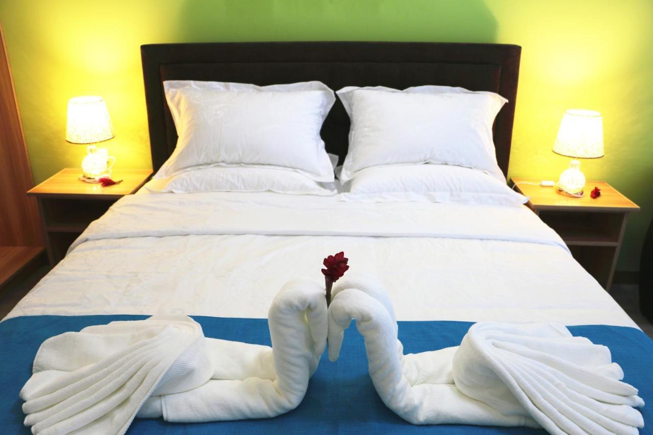 Nadi Fancy Hotel Extérieur photo